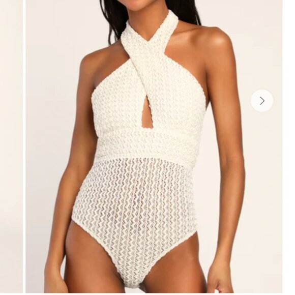 City Living Cream Knit Textured Cutout Lace-Up Halter Bodysuit (Size L) - Picture 2 of 4